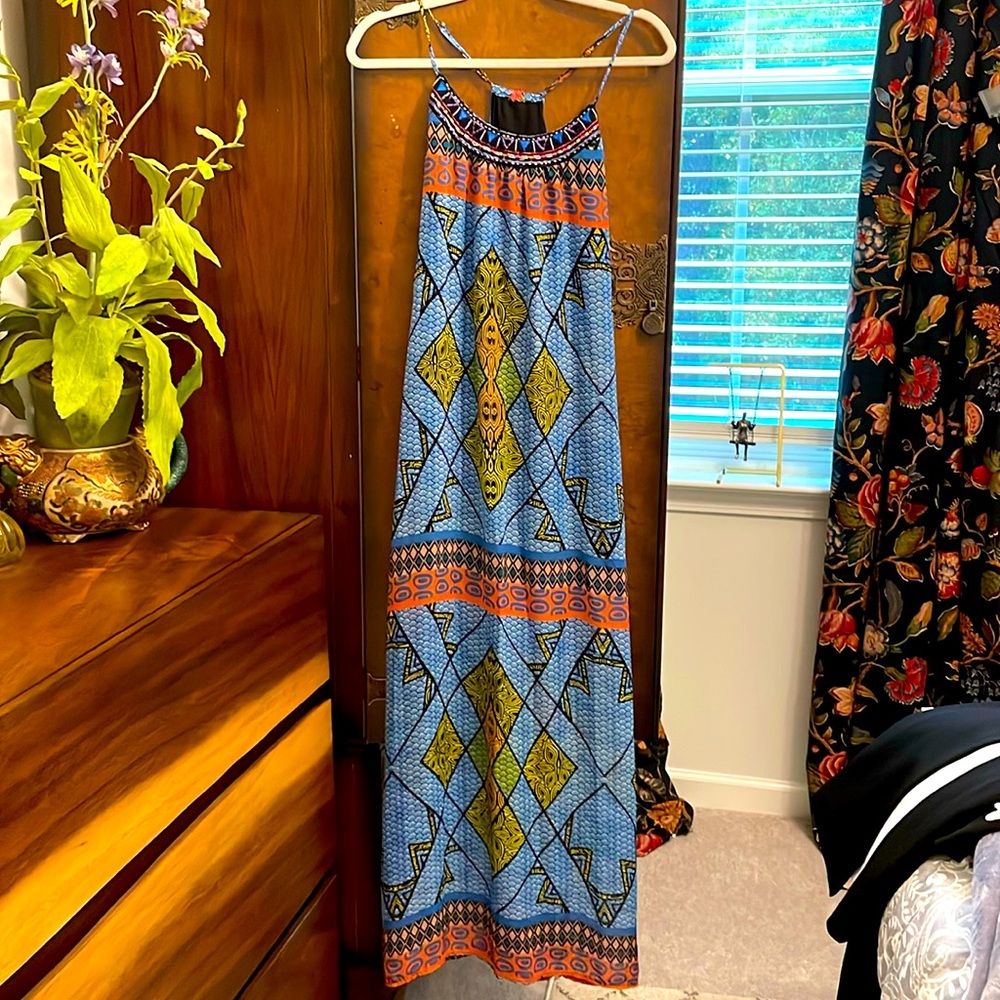 Eight sixty colorful size medium maxi dress